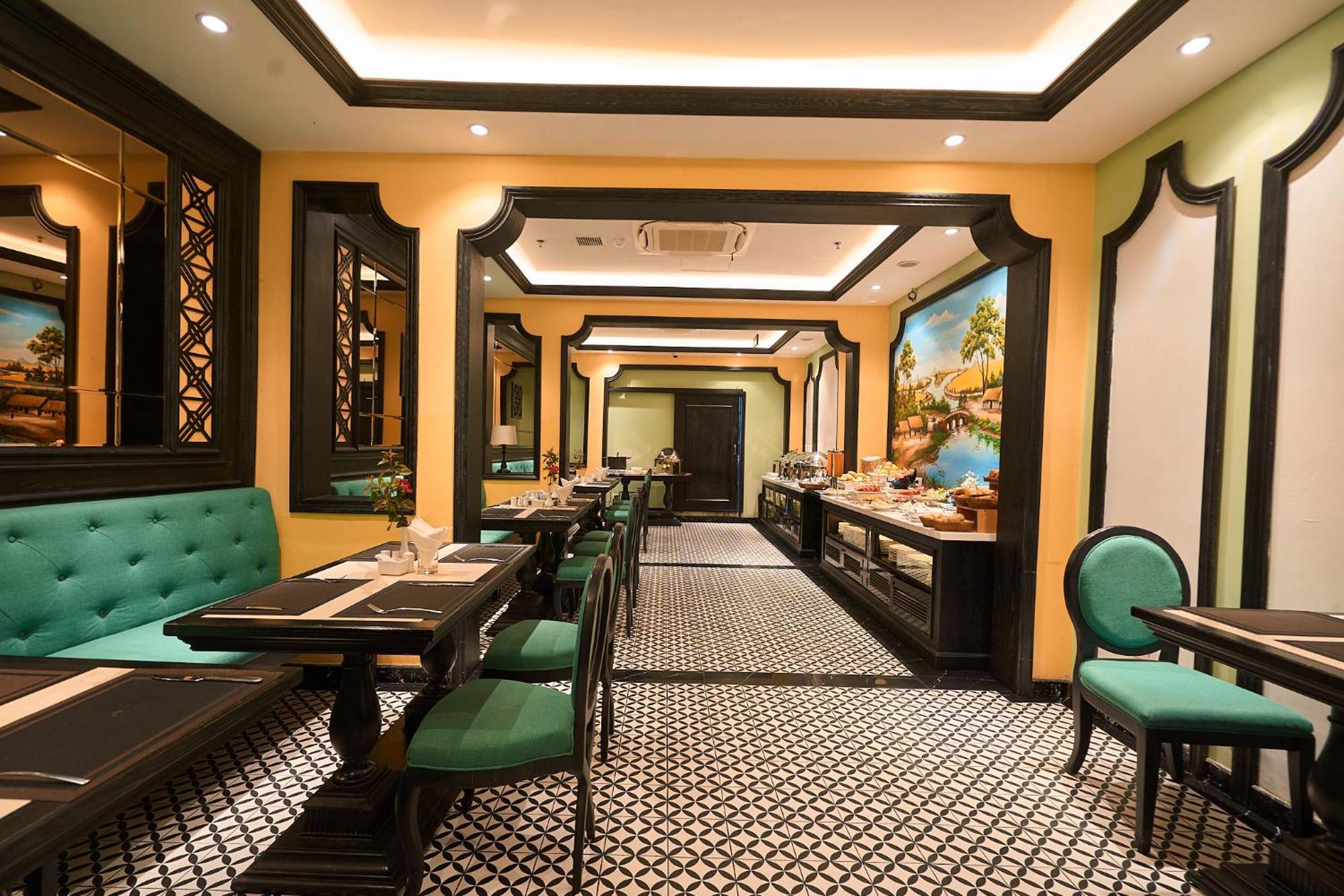 Mina Hotel And Spa Ханой Экстерьер фото
