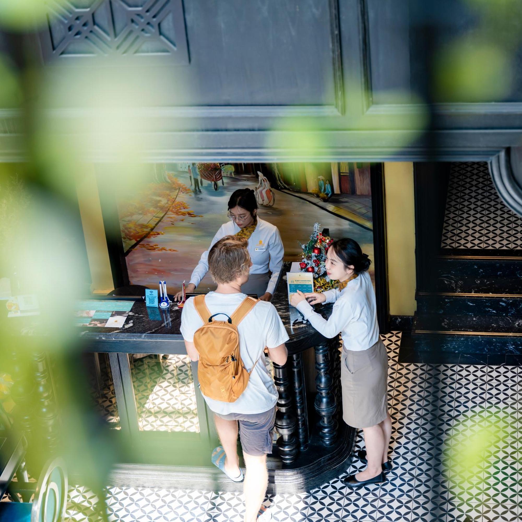 Mina Hotel And Spa Ханой Экстерьер фото